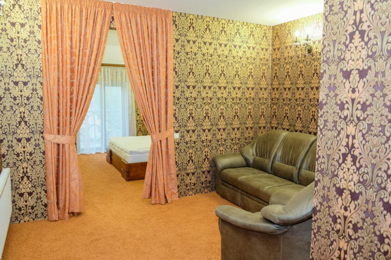Оздоровчий Комплекс Гайки Заїзд Провулок Сухий Яр 12 Otel Zhytomyr Dış mekan fotoğraf