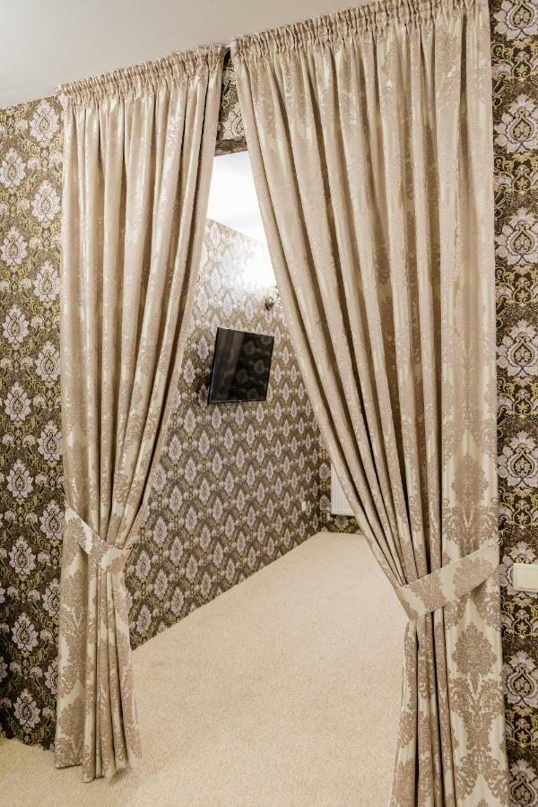 Оздоровчий Комплекс Гайки Заїзд Провулок Сухий Яр 12 Otel Zhytomyr Dış mekan fotoğraf
