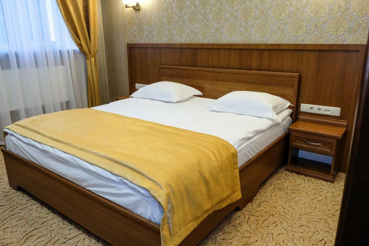 Оздоровчий Комплекс Гайки Заїзд Провулок Сухий Яр 12 Otel Zhytomyr Dış mekan fotoğraf