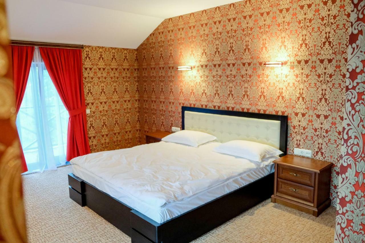 Оздоровчий Комплекс Гайки Заїзд Провулок Сухий Яр 12 Otel Zhytomyr Dış mekan fotoğraf