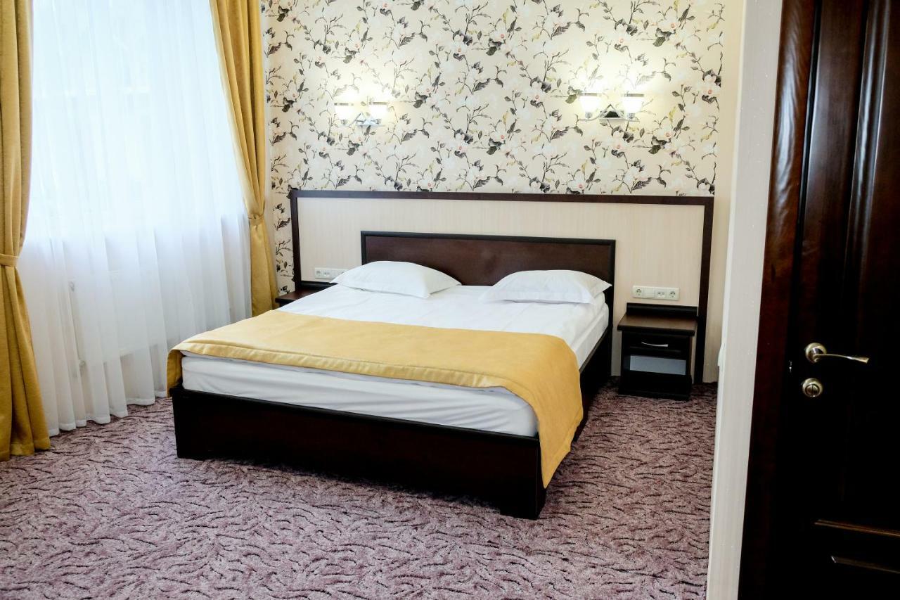 Оздоровчий Комплекс Гайки Заїзд Провулок Сухий Яр 12 Otel Zhytomyr Dış mekan fotoğraf